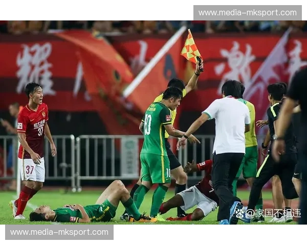 足球战术高清直播：不止是比赛，更是智慧的较量